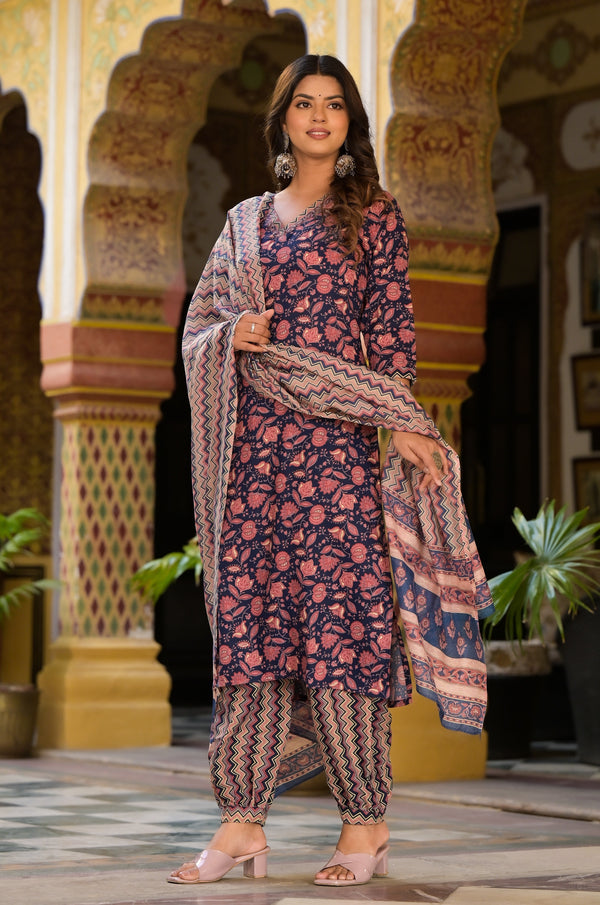 Ethnic Set Women Printed Straight Kurta and Pant set with Dupatta