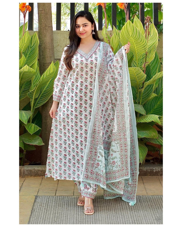 Ethnic Set Women Block Printed Kurta and Pant Set With Dupatta